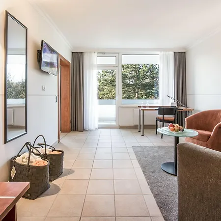 Hotel Vierjahreszeiten Am Seilersee 4*