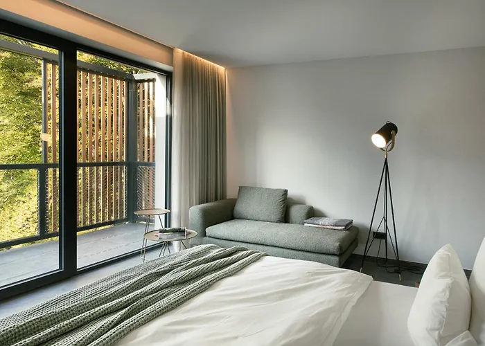 Отель Vierjahreszeiten Am Seilersee Изерлон